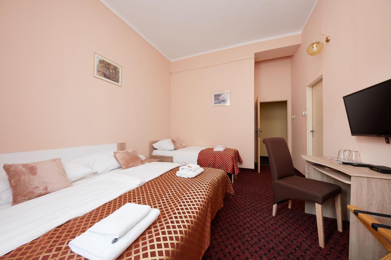 Hotel Roosevelt Litoměřice Buitenkant foto