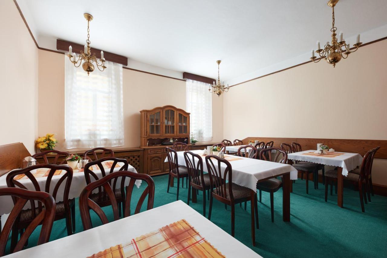 Hotel Roosevelt Litoměřice Buitenkant foto