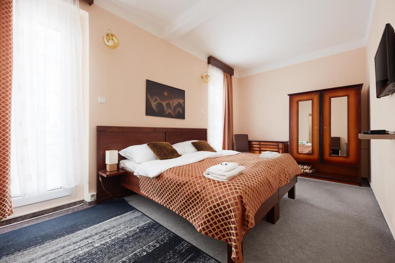 Hotel Roosevelt Litoměřice Buitenkant foto