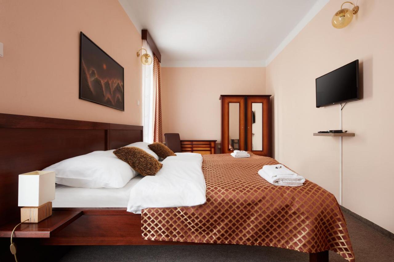Hotel Roosevelt Litoměřice Buitenkant foto