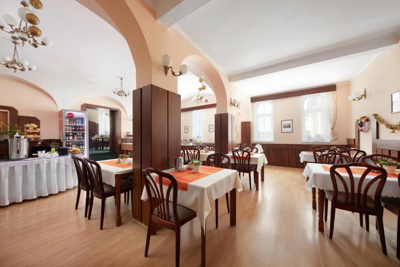 Hotel Roosevelt Litoměřice Buitenkant foto